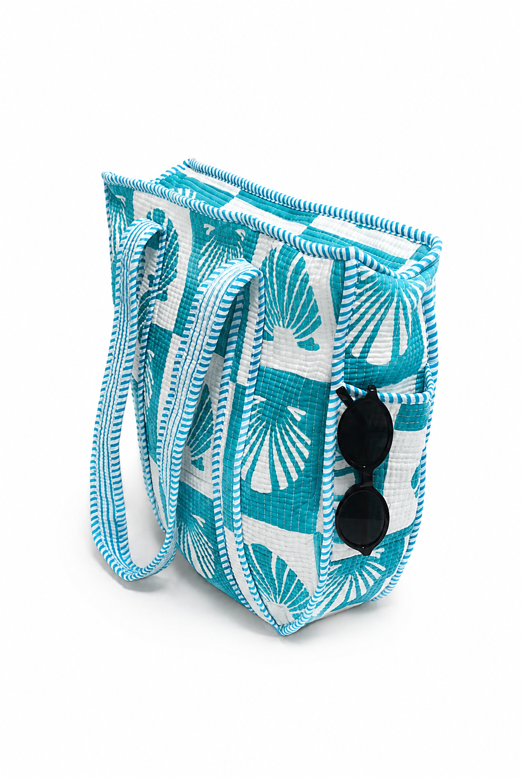 Seaside Shell Tote